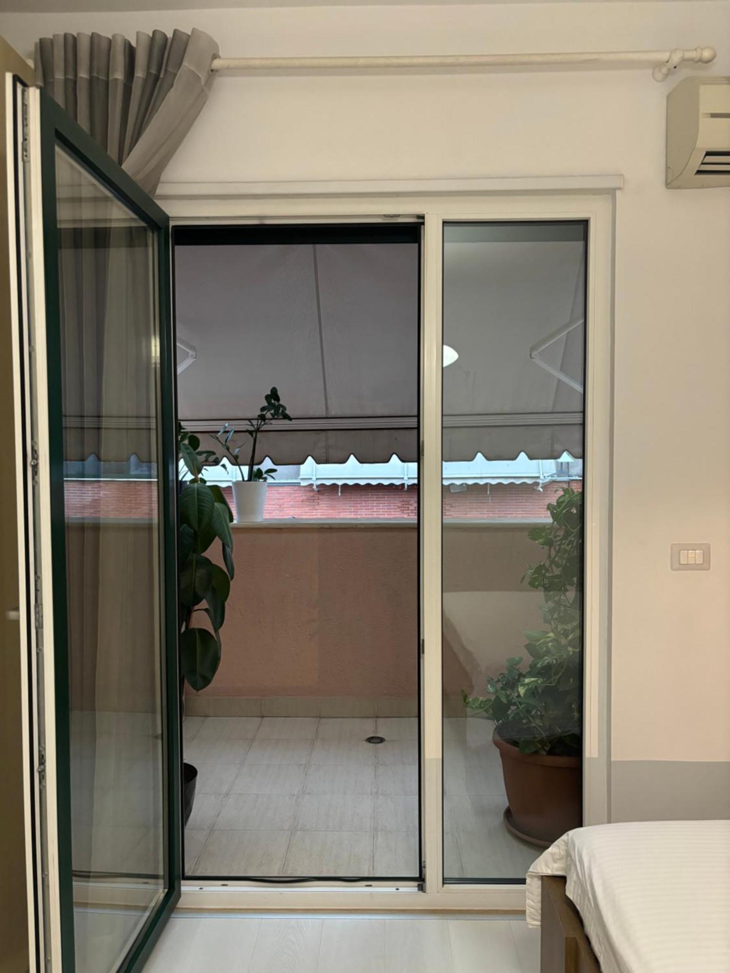 Tam Serviced 2Bdr Apartment City Center No6 Tirana Exteriér fotografie