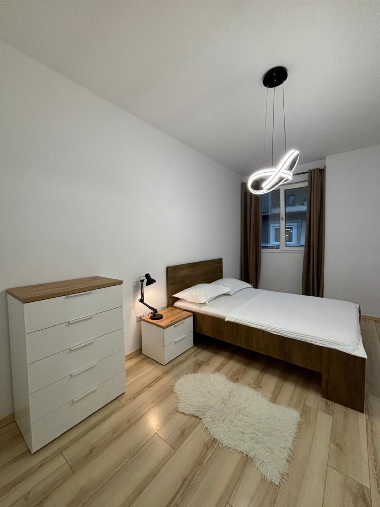 Tam Serviced 2Bdr Apartment City Center No6 Tirana Exteriér fotografie